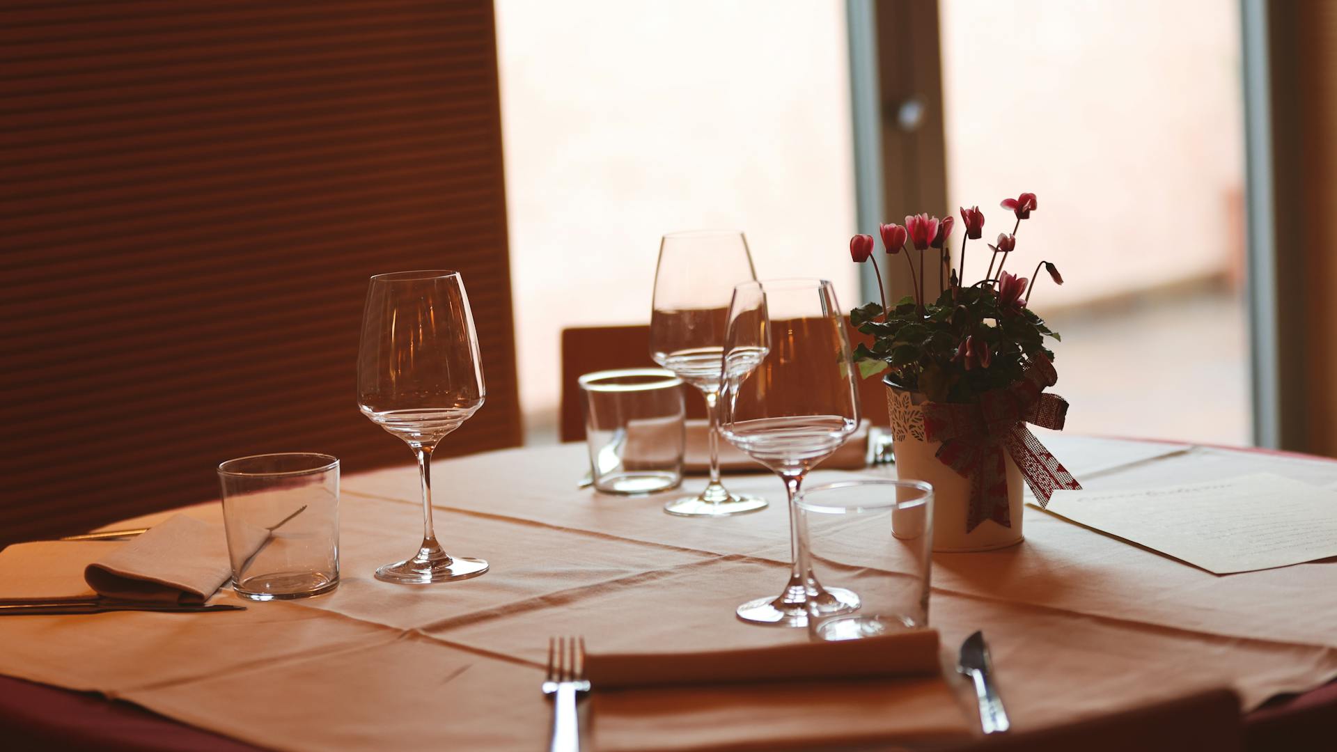 Private restaurant reservations and cultural tickets